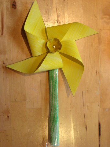 Infantil EducArte: Daffodil windmills, manualidades de primavera