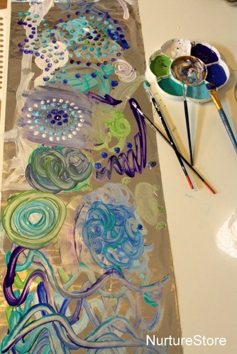 Simple art ideas :: painting on foil - NurtureStore