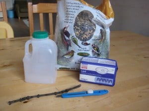 materials for bird feeder