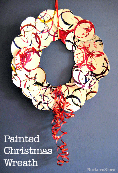 simple Chrsitmas wreath for kids - such a pretty Christmas craft!