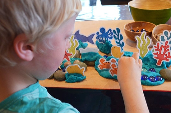 how to make ocean play dough with printable sea creatures