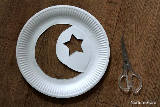 paper plate moon