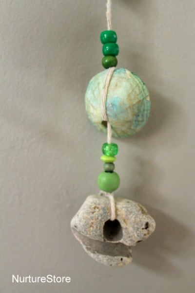 How to make a shell mobile :: seaside craft - NurtureStore