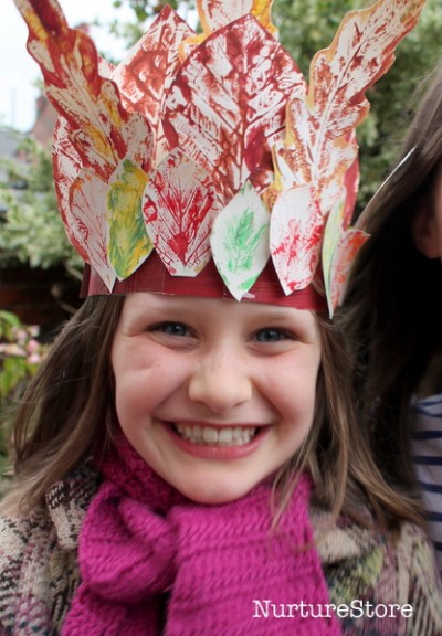 Leaf crown :: easy autumn craft for preschool - NurtureStore