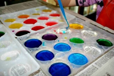 20 rainbow activities :: art, science and sensory play - NurtureStore