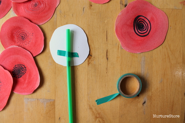 7 Poppy Crafts for Remembrance Day - Creative Sides