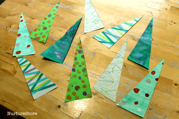 Christmas sensory play :: Christmas tree craft and matching game ...