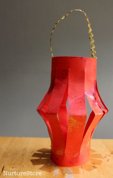 Easy Chinese New Year craft - how to make paper lanterns