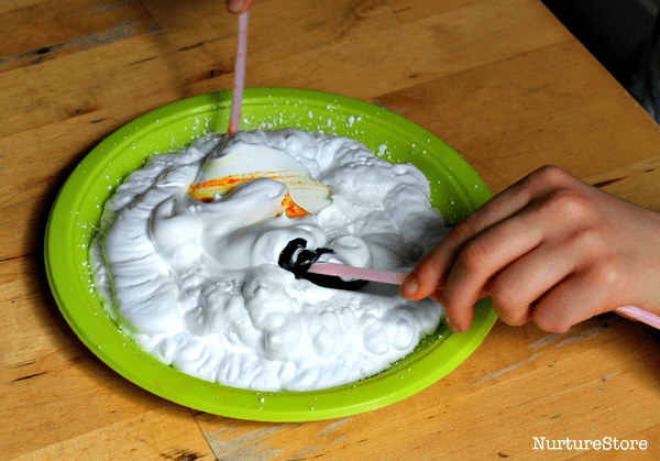 how to dye eggs with shaving foam