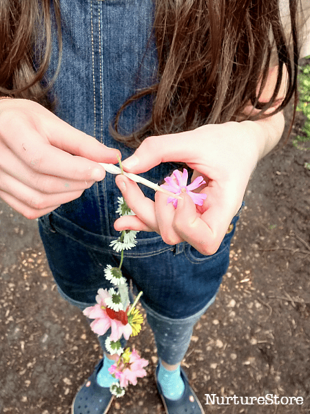 how to make a daisy chain