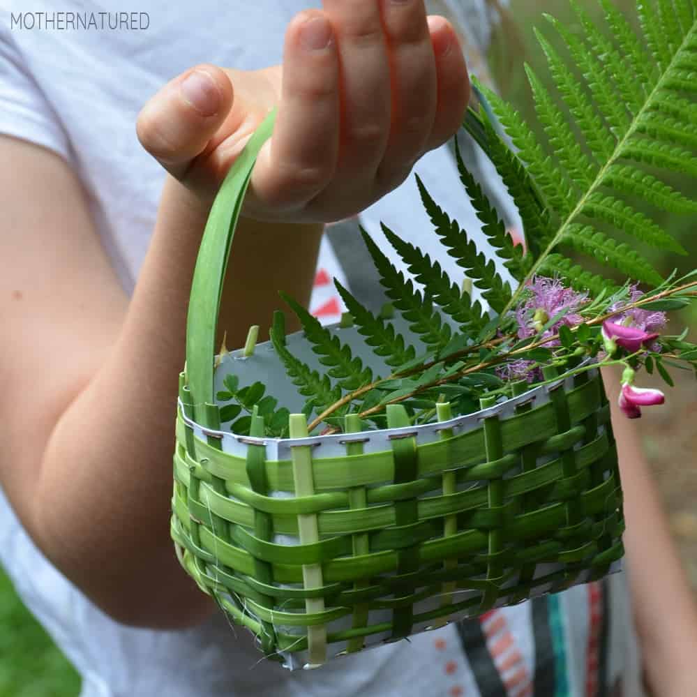 nature woven baskets children can make