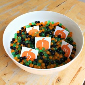 Halloween Sensory Tub With Water Beads For Literacy - Nurturestore