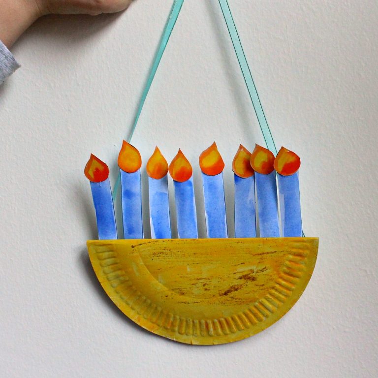 Easy paper plate menorah craft with printable template NurtureStore