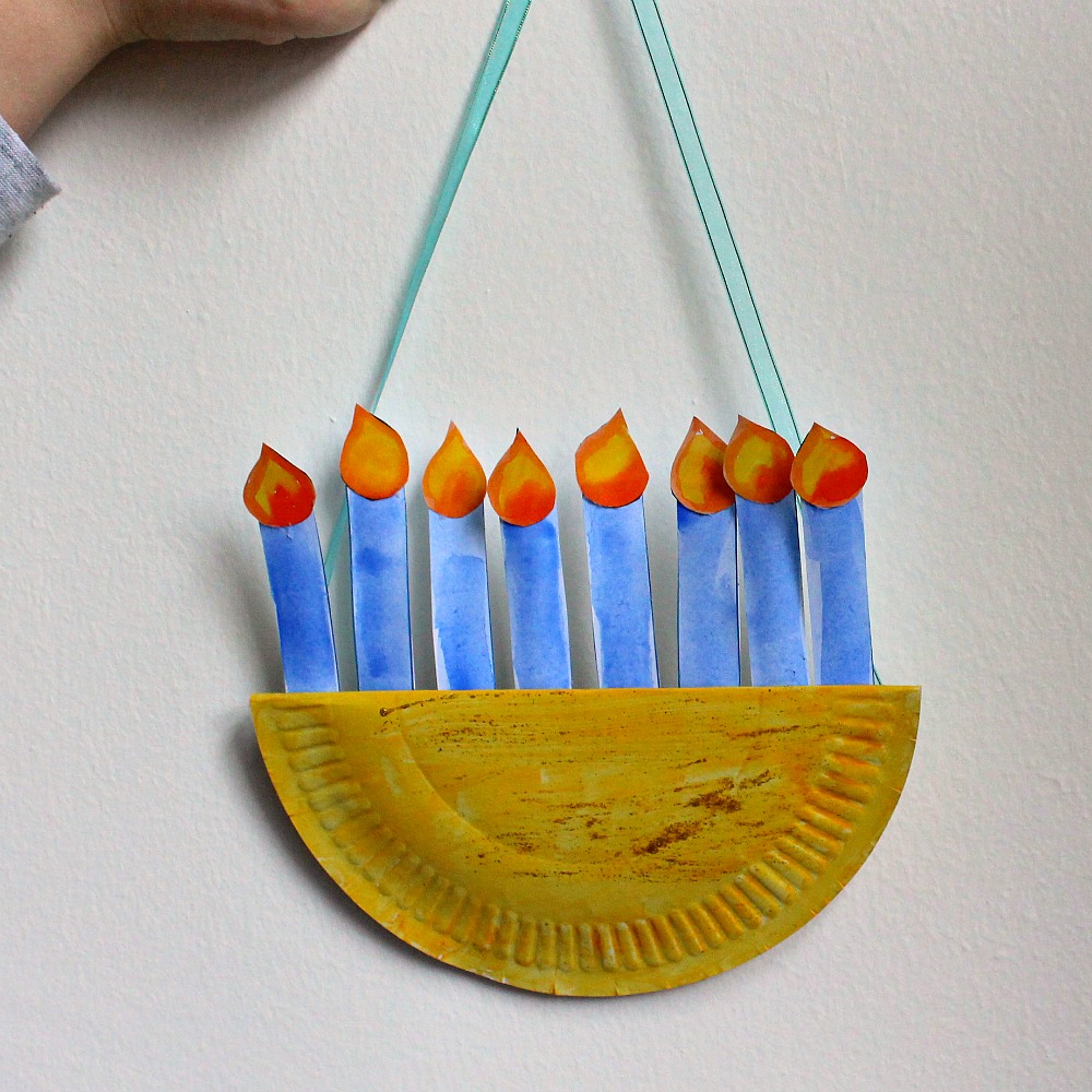 Easy paper plate menorah craft with printable template NurtureStore