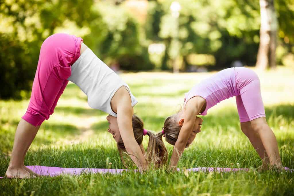 easy family yoga sequence for beginners