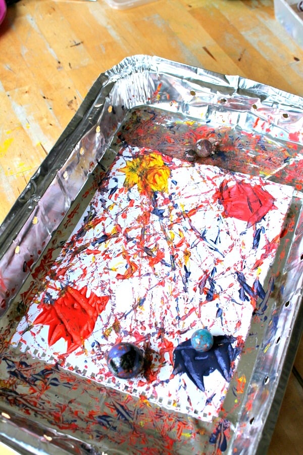 Art and science lesson :: gravity painting project - NurtureStore