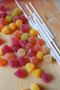 Candy STEM lesson: gumdrop construction challenge cards - NurtureStore