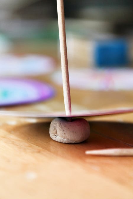 easy how to make a spinning top