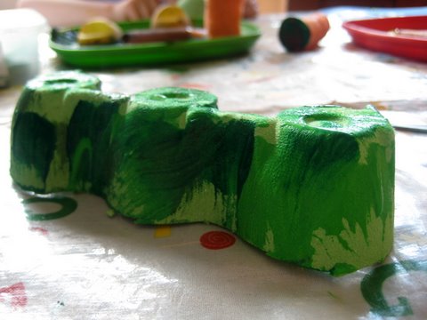 make a caterpillar model