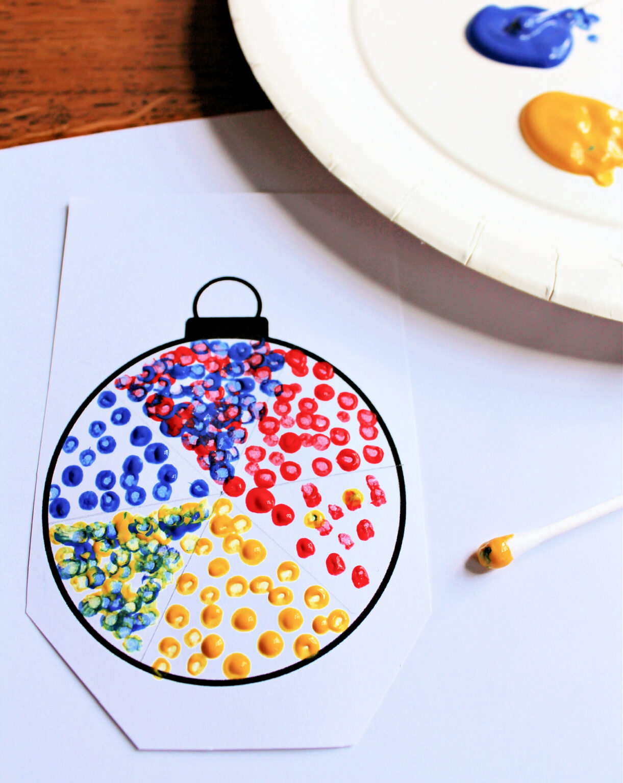 Seurat pointillism art lesson for children - NurtureStore