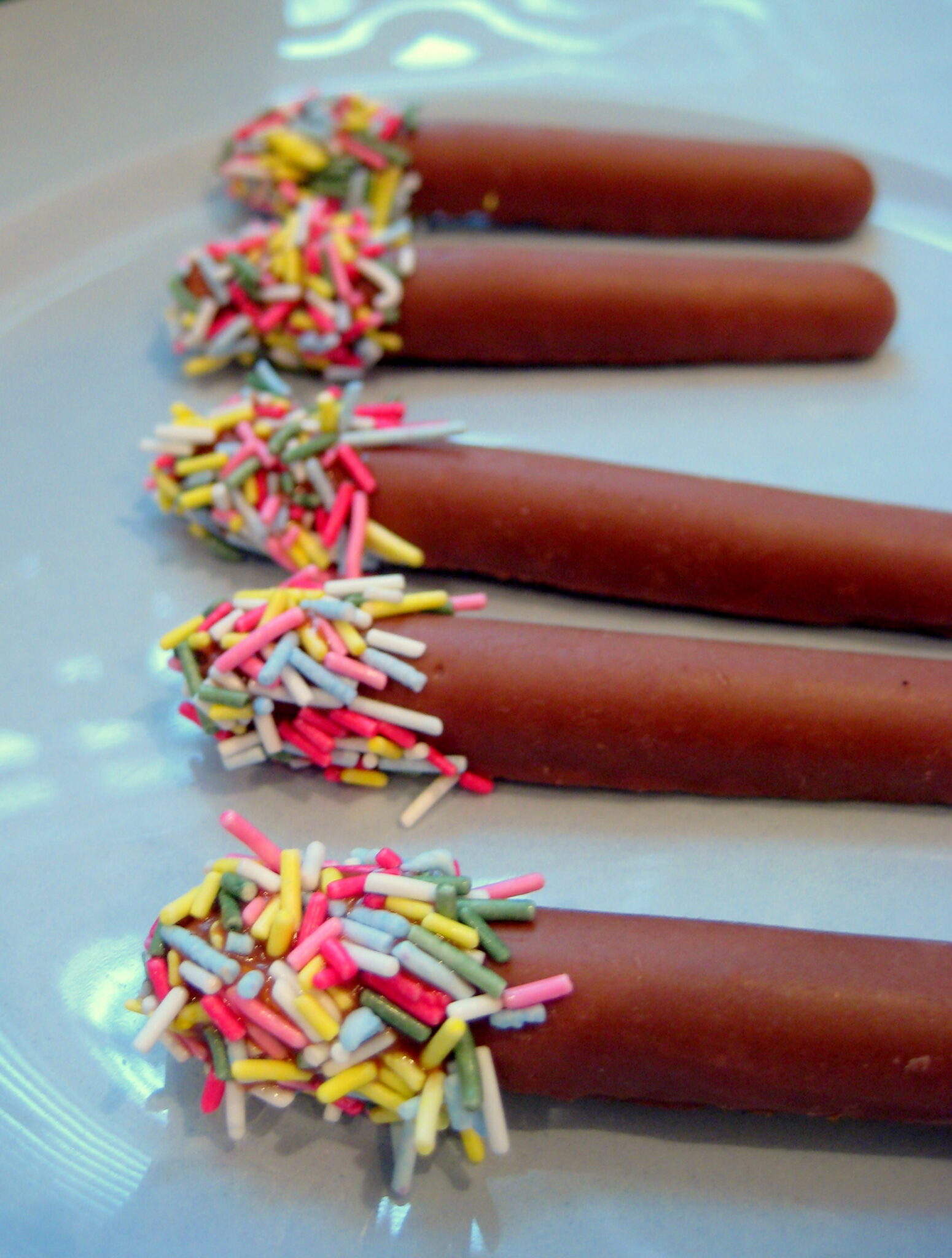 Bonfire Night food edible sparkler recipe